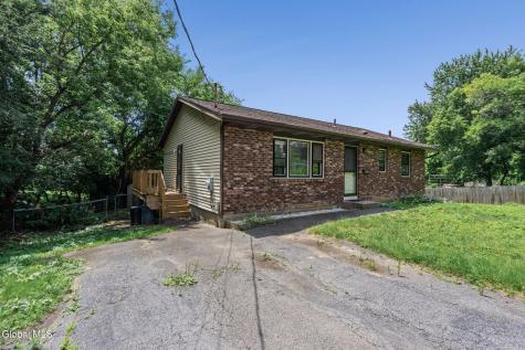 110 Hillcrest Avenue Albany NY 12203