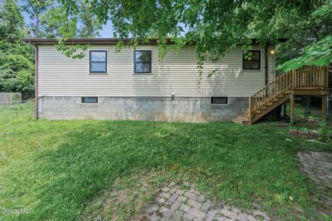 110 Hillcrest Avenue Albany NY 12203