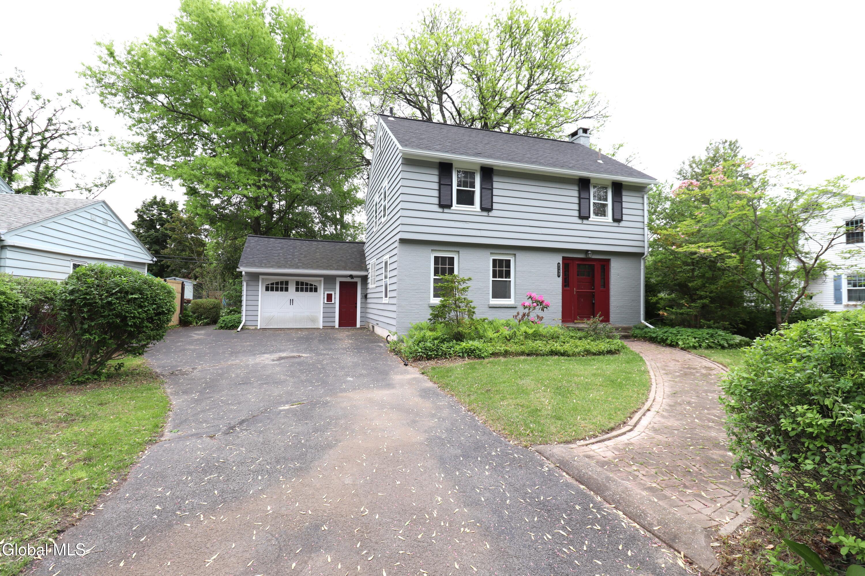 2132 Niskayuna Drive Niskayuna NY 12309