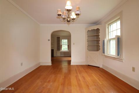 2132 Niskayuna Drive Niskayuna NY 12309