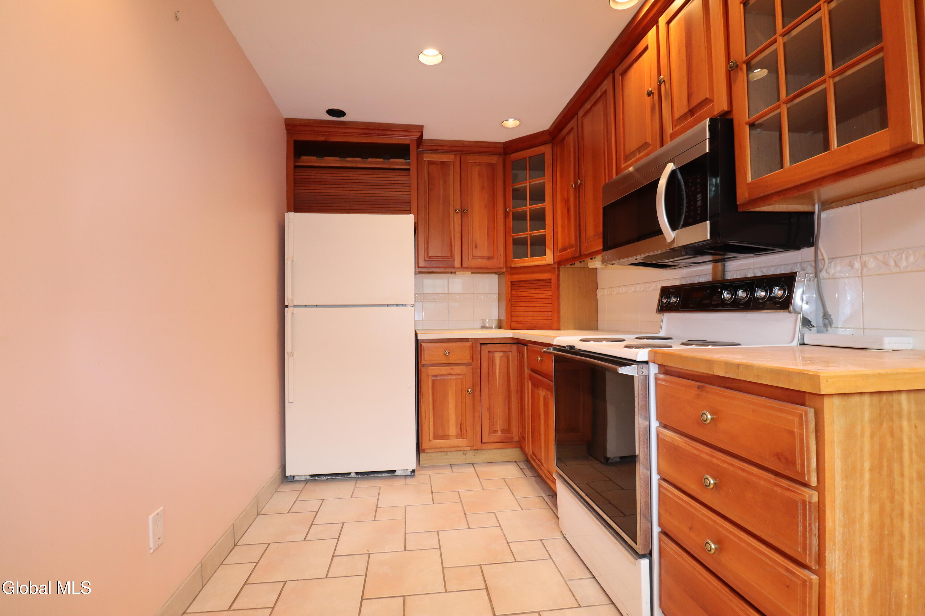 2132 Niskayuna Drive Niskayuna NY 12309