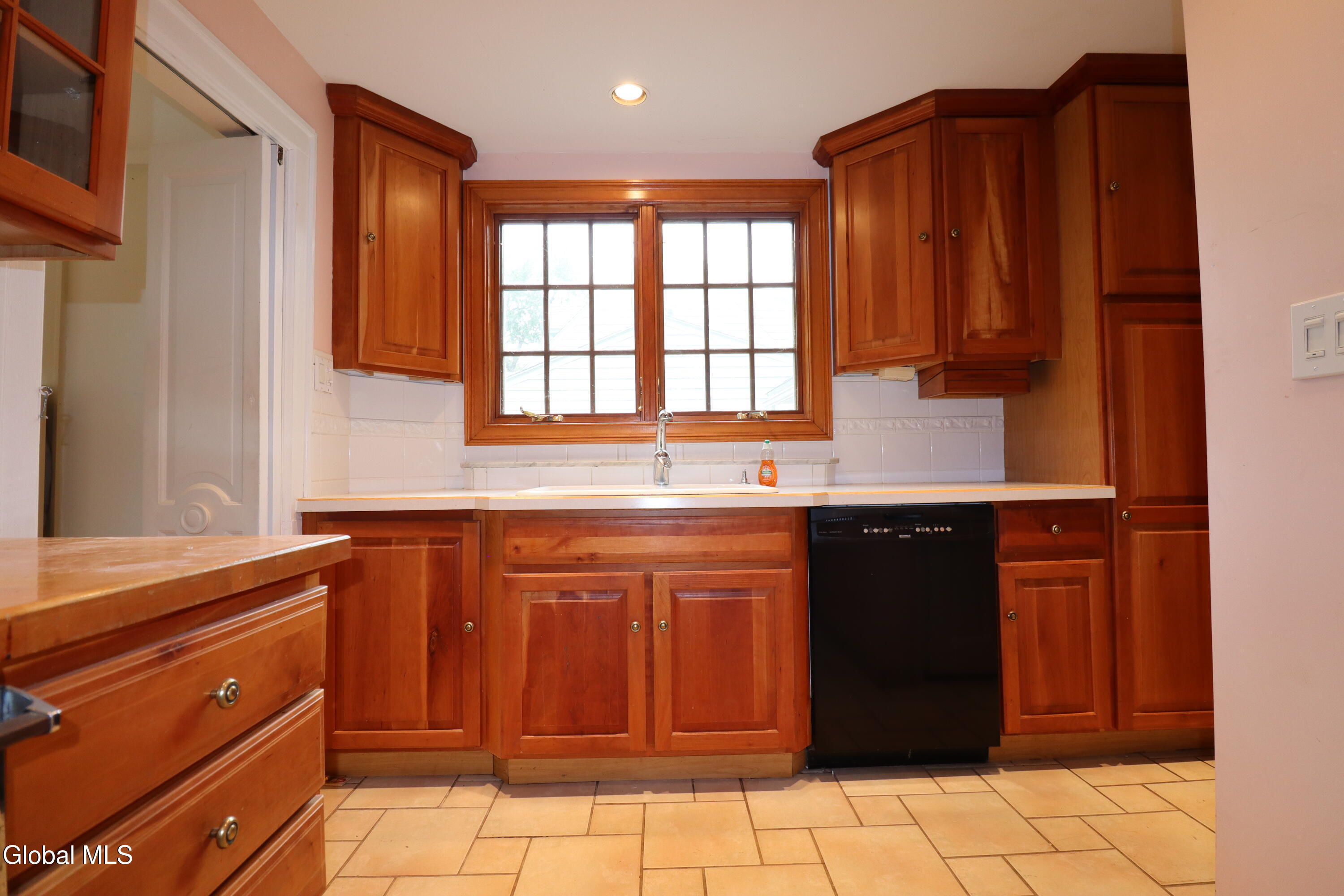 2132 Niskayuna Drive Niskayuna NY 12309
