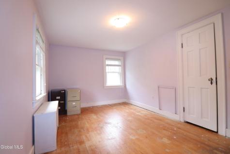 2132 Niskayuna Drive Niskayuna NY 12309