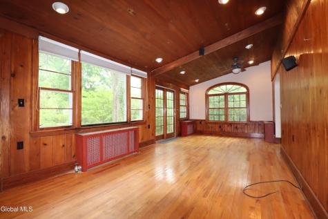 2132 Niskayuna Drive Niskayuna NY 12309