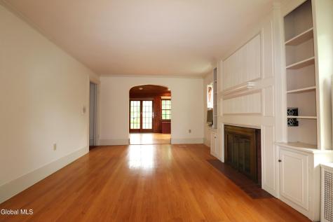 2132 Niskayuna Drive Niskayuna NY 12309
