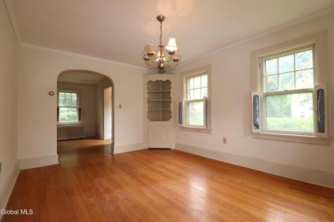 2132 Niskayuna Drive Niskayuna NY 12309