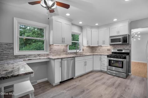 846 Northumberland Drive Schenectady NY 12309