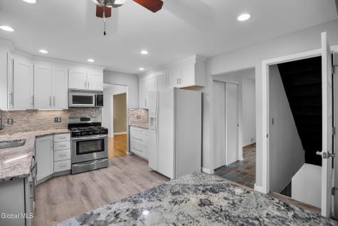 846 Northumberland Drive Schenectady NY 12309