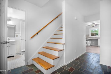 846 Northumberland Drive Schenectady NY 12309