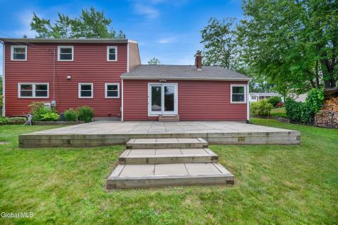 846 Northumberland Drive Schenectady NY 12309
