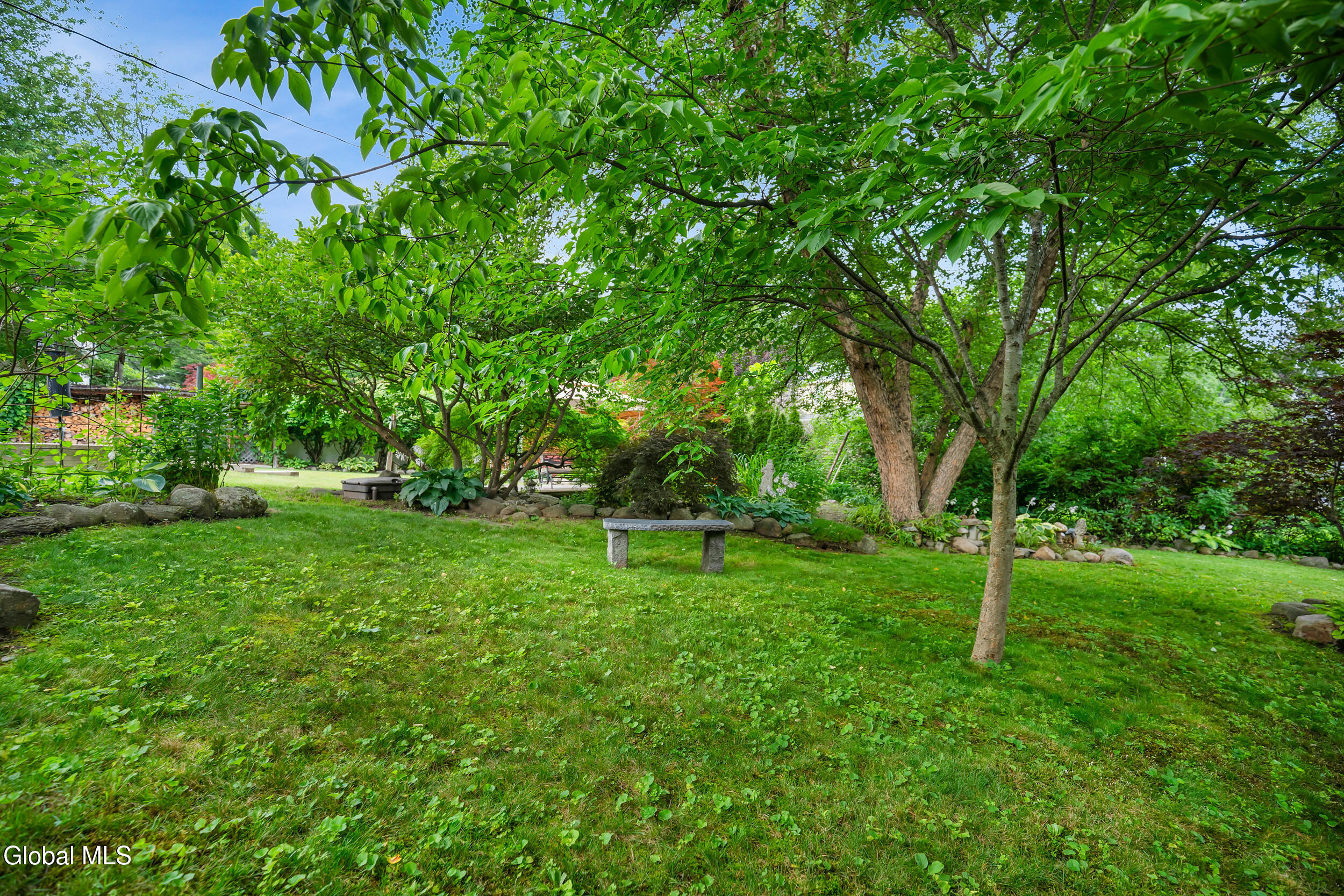 846 Northumberland Drive Schenectady NY 12309