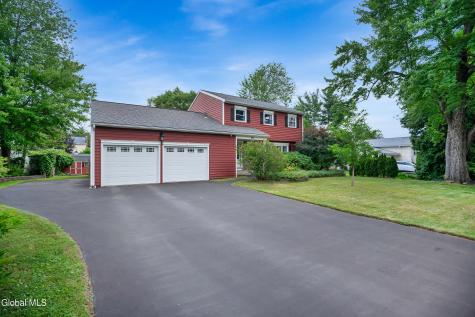 846 Northumberland Drive Schenectady NY 12309