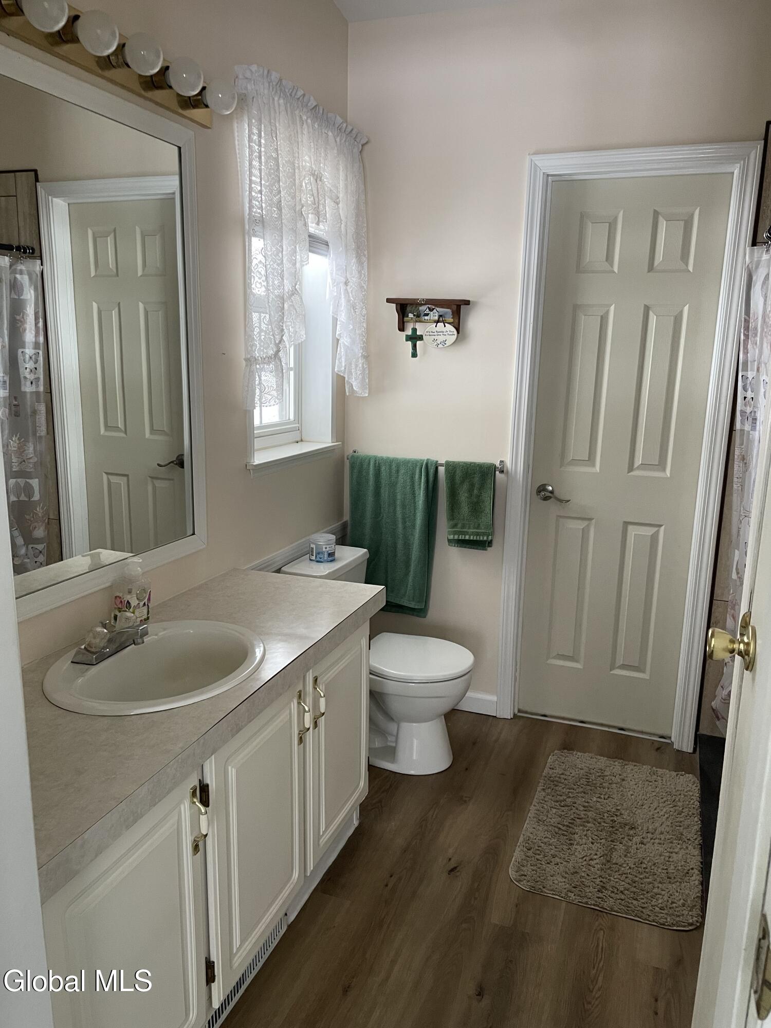 492 New York 22 Ticonderoga NY 12883