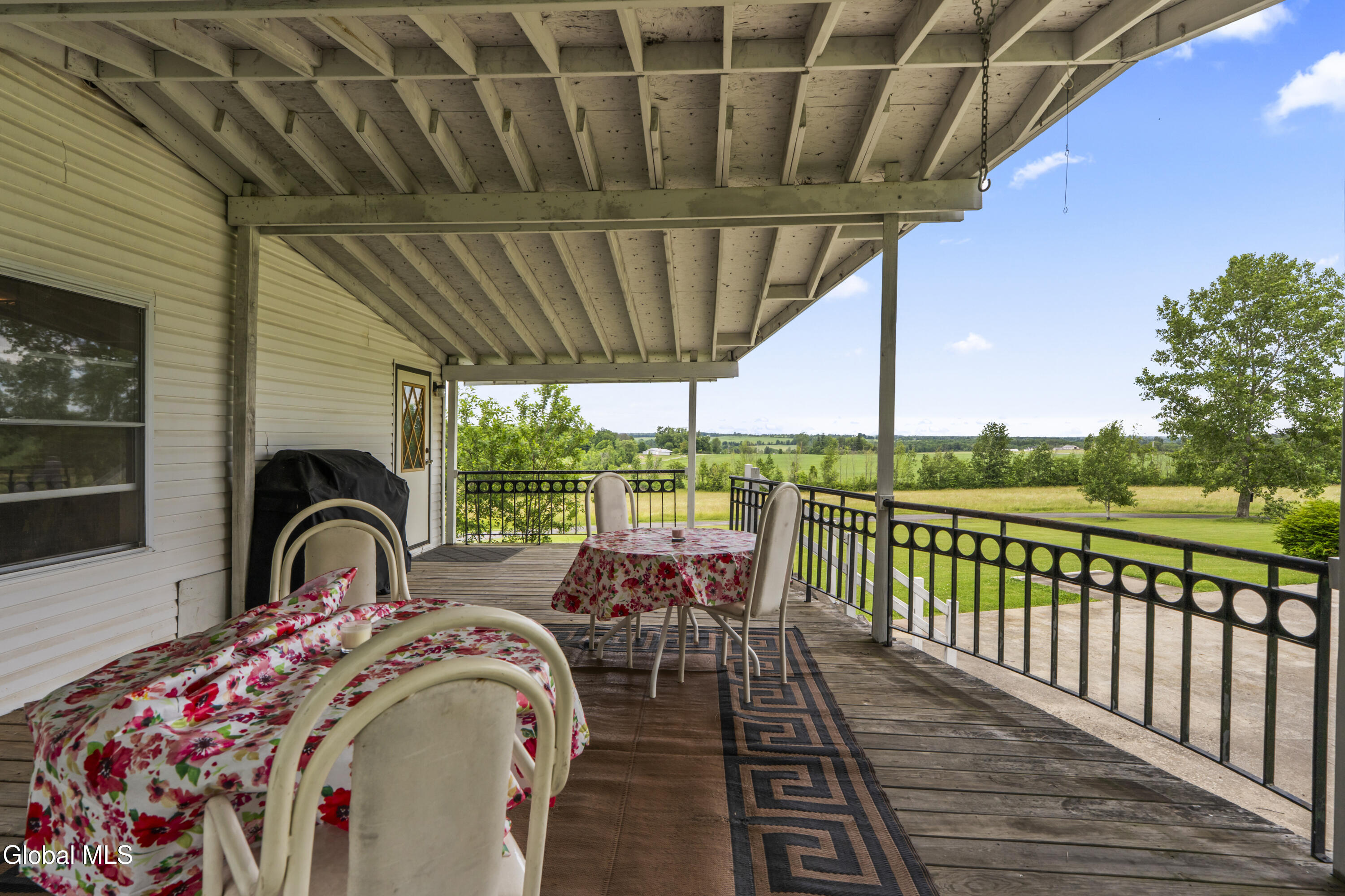 204 Devenpeck Road Sprakers NY 12166
