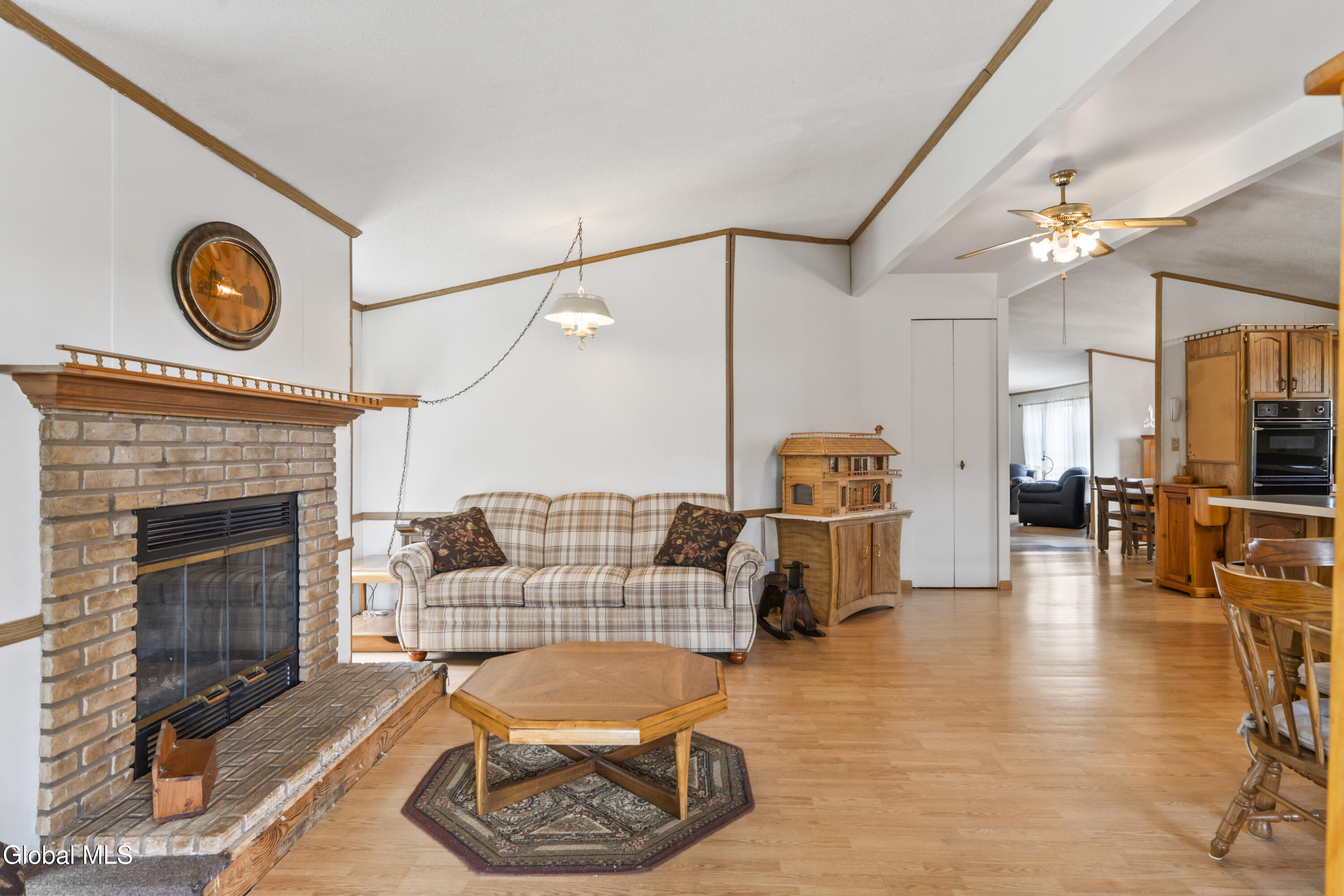 204 Devenpeck Road Sprakers NY 12166