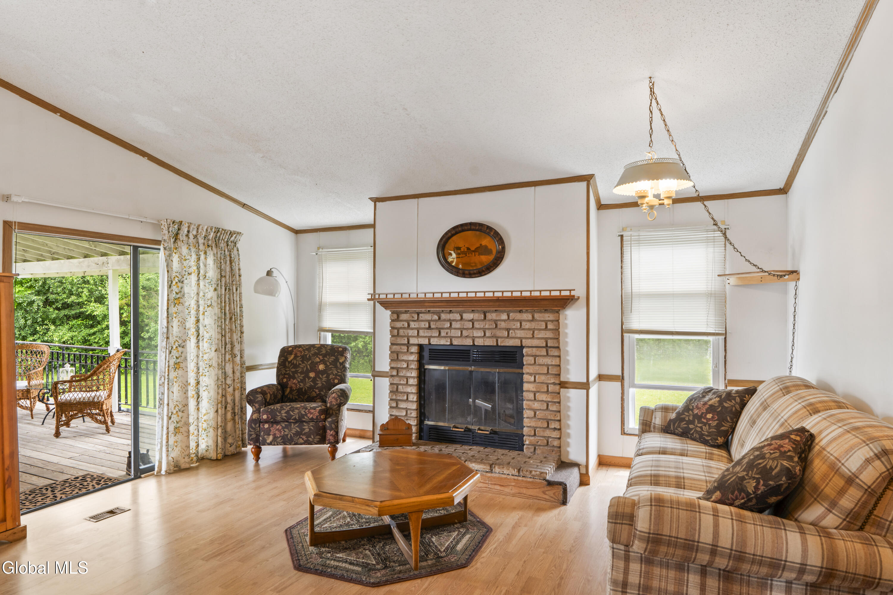 204 Devenpeck Road Sprakers NY 12166