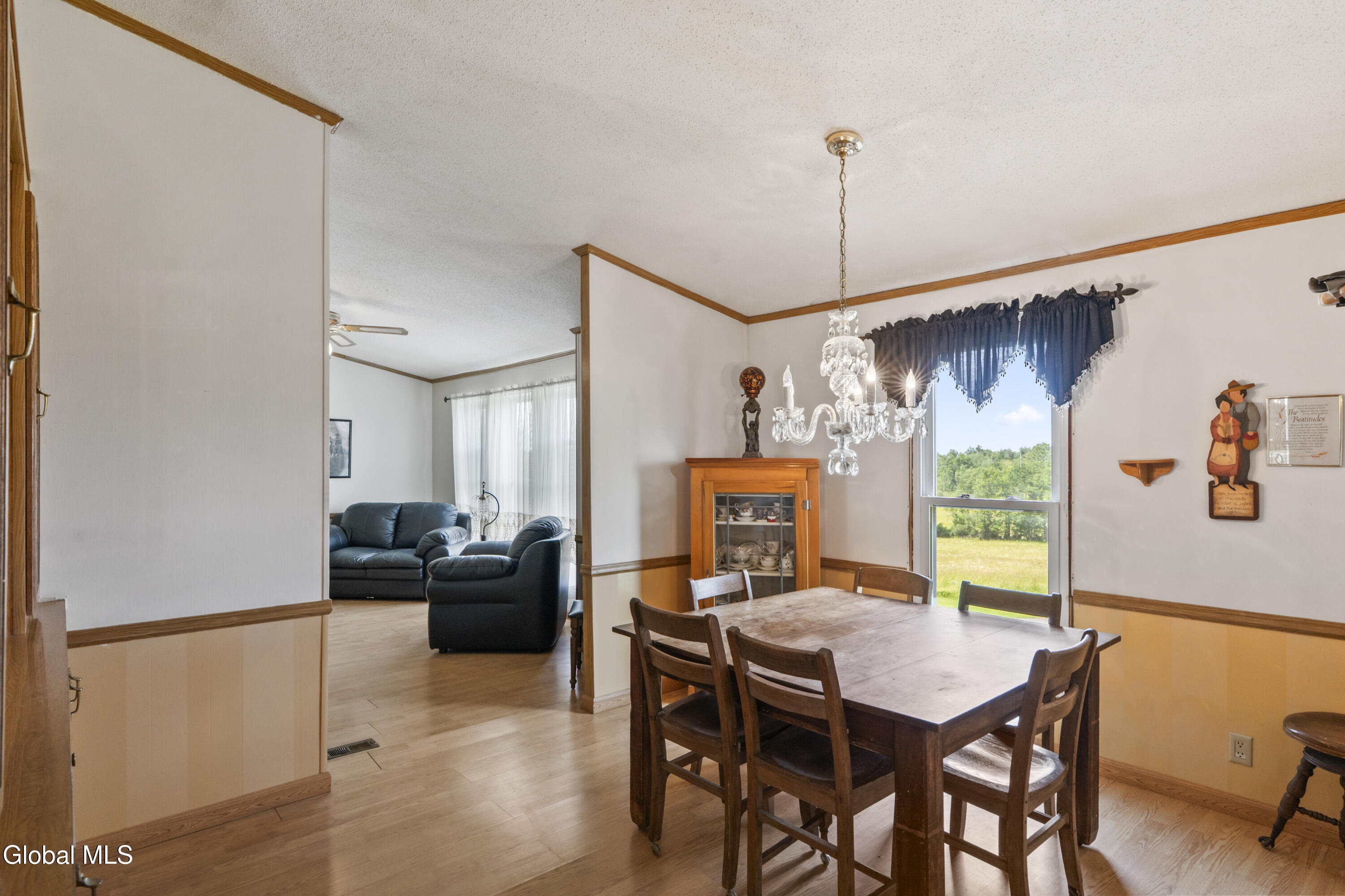 204 Devenpeck Road Sprakers NY 12166