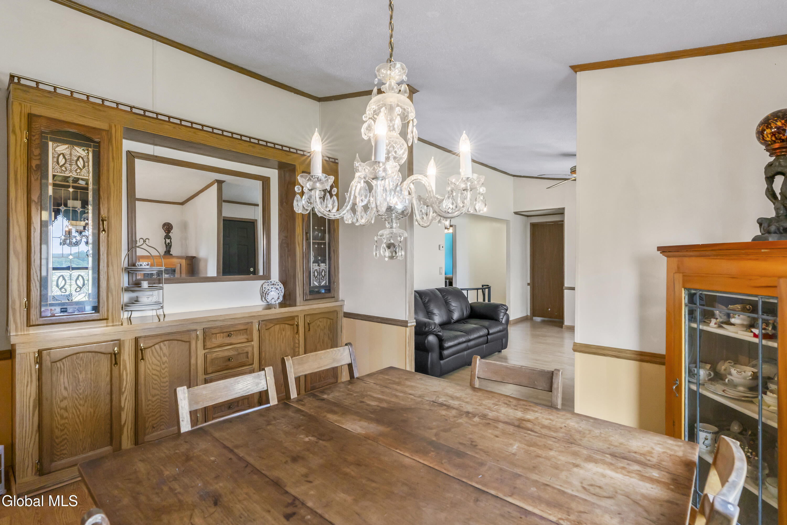 204 Devenpeck Road Sprakers NY 12166