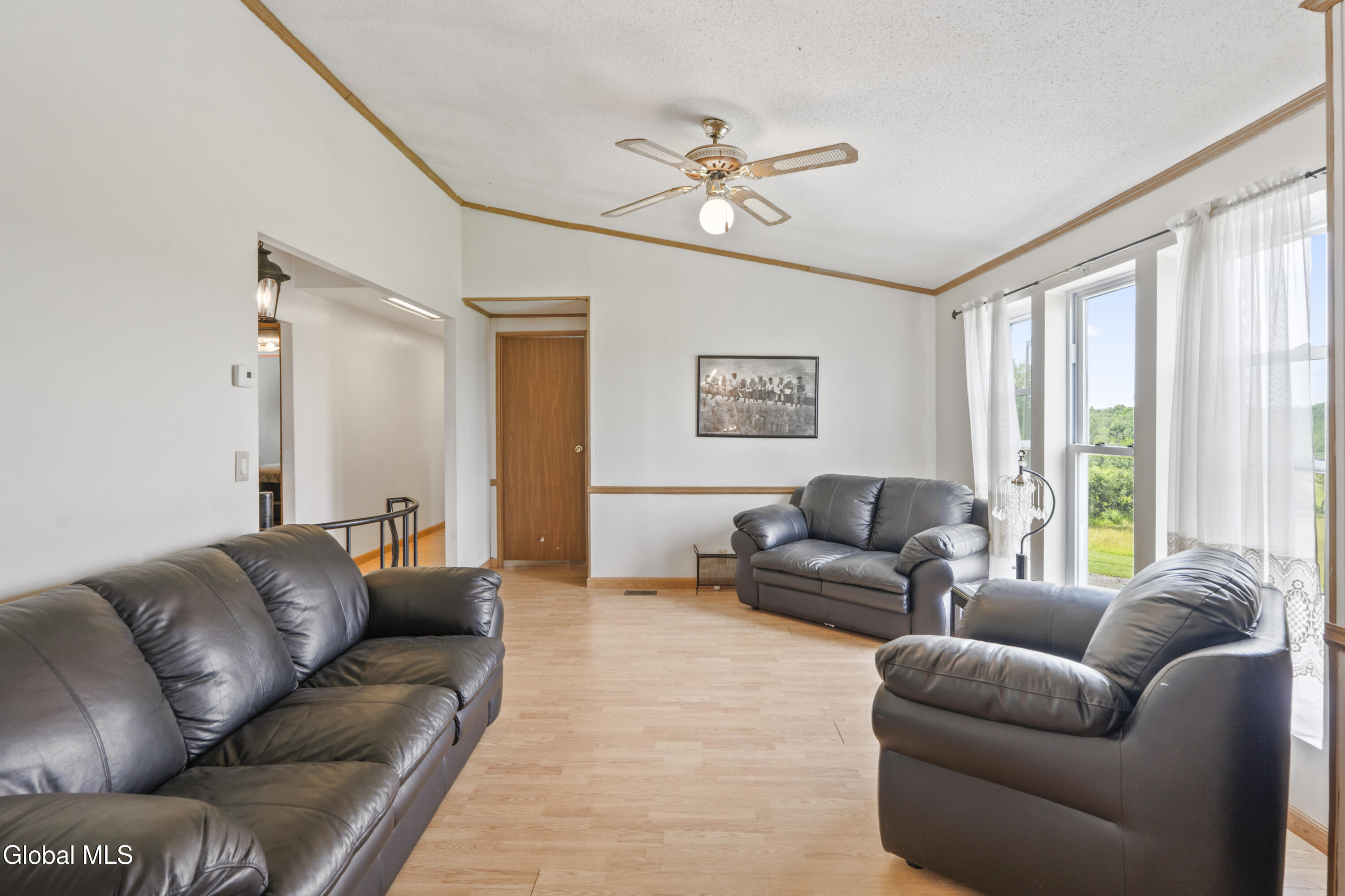 204 Devenpeck Road Sprakers NY 12166