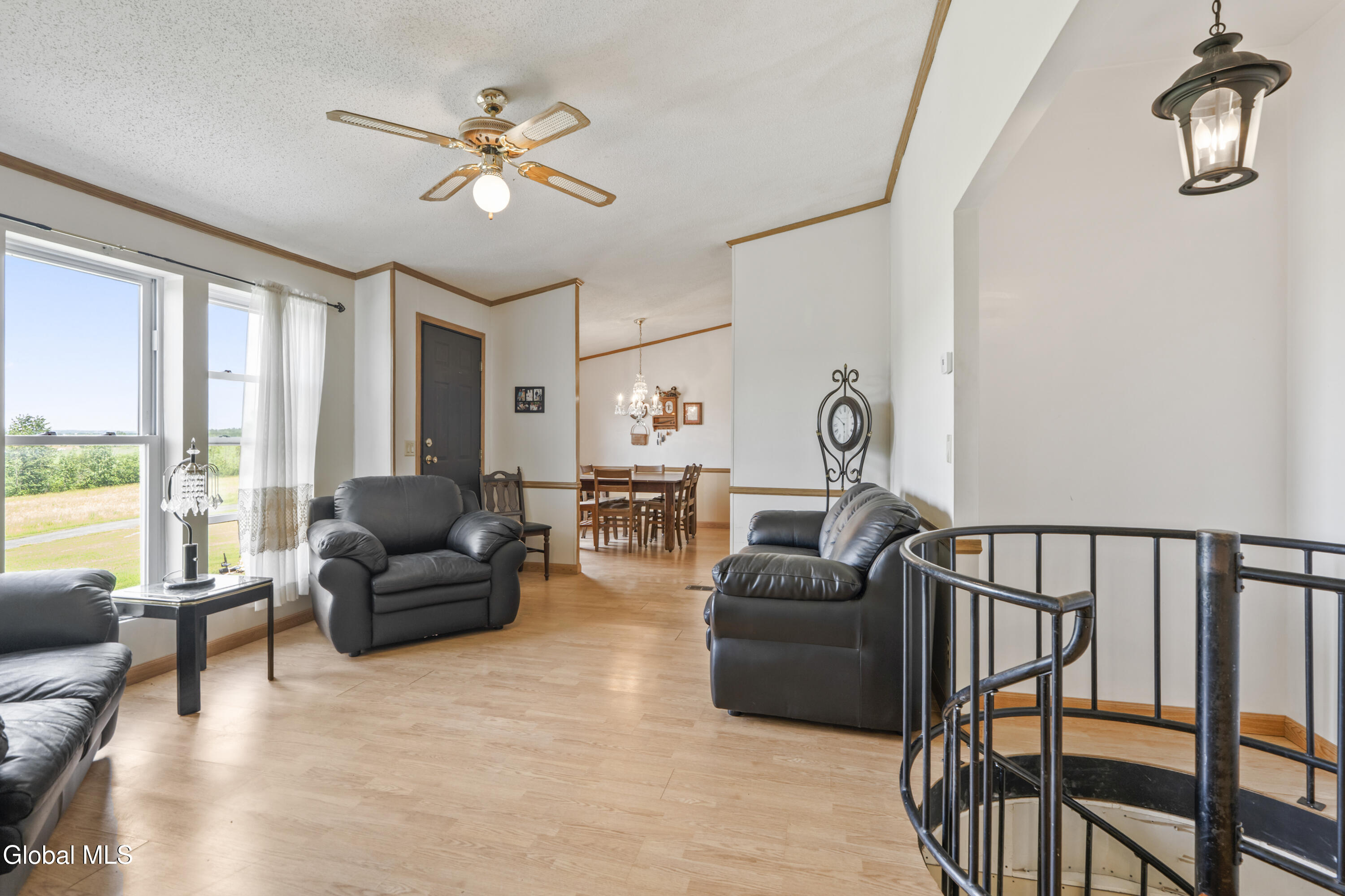 204 Devenpeck Road Sprakers NY 12166