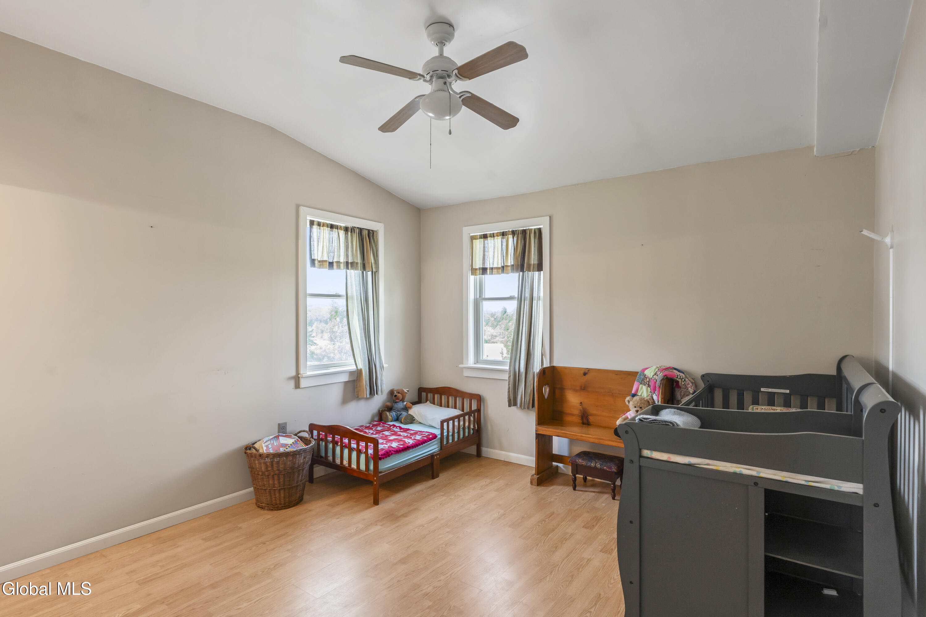 204 Devenpeck Road Sprakers NY 12166