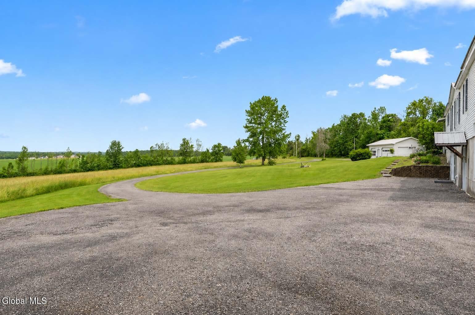204 Devenpeck Road Sprakers NY 12166