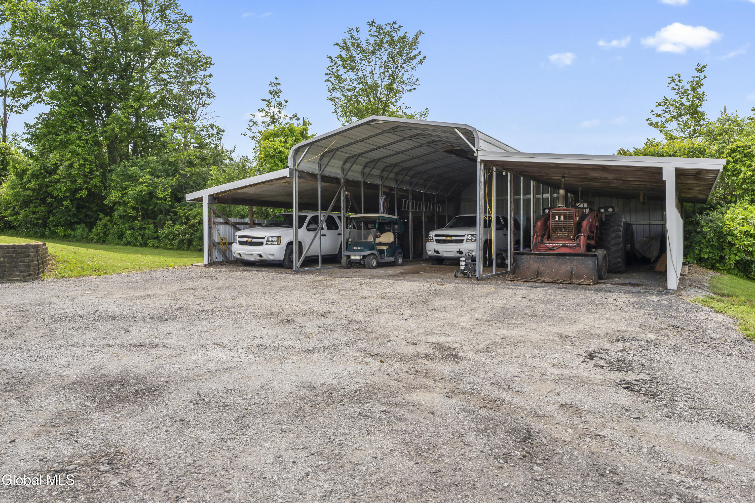 204 Devenpeck Road Sprakers NY 12166