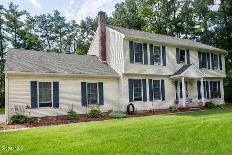 10 Willow Road Queensbury NY 12804