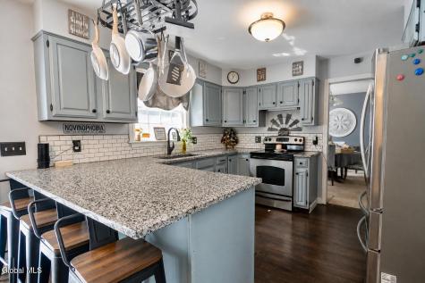 10 Willow Road Queensbury NY 12804