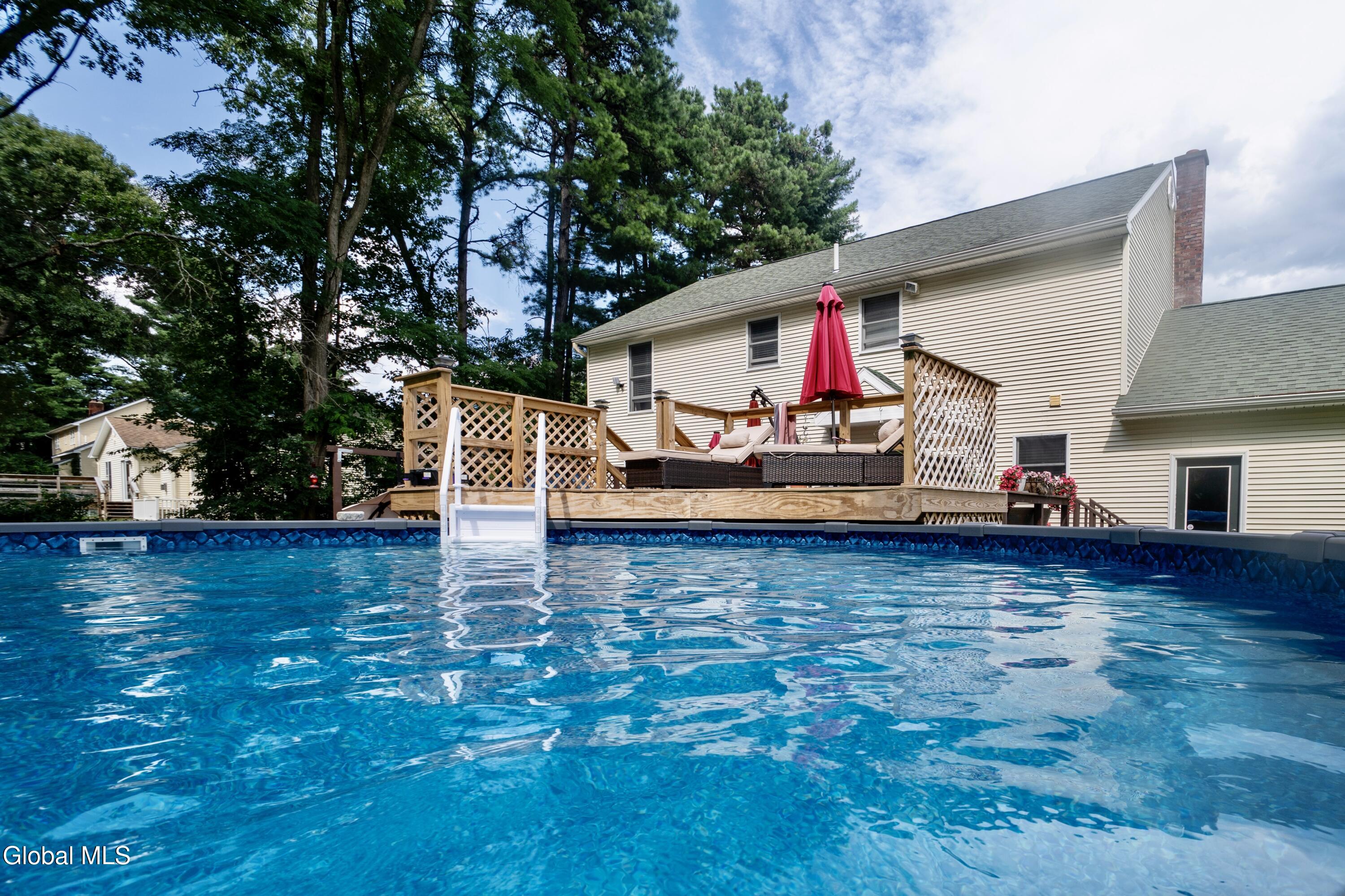 10 Willow Road Queensbury NY 12804