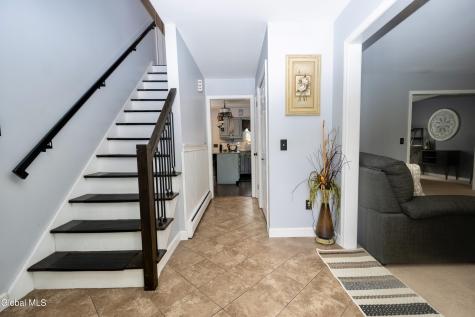 10 Willow Road Queensbury NY 12804