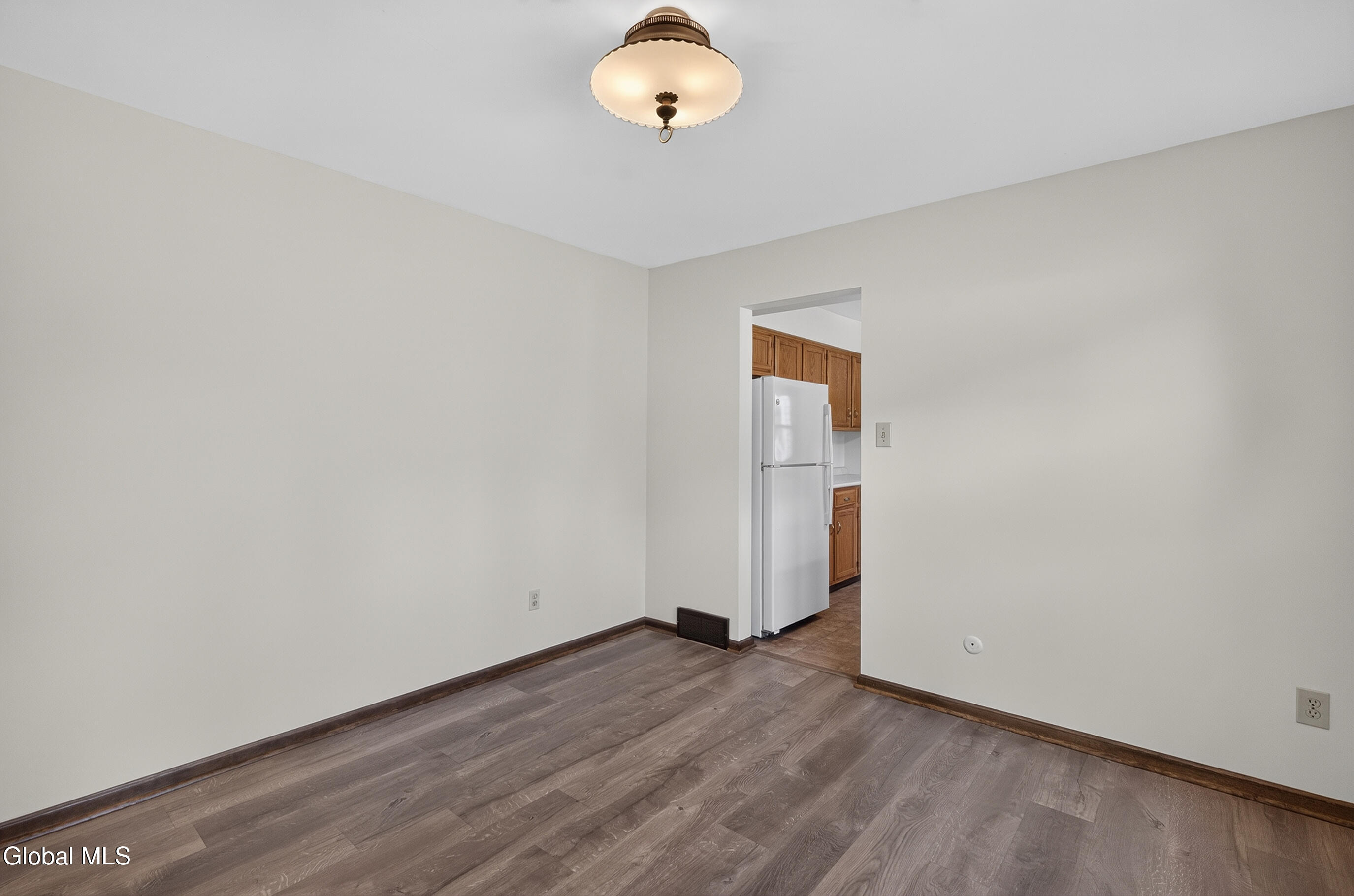 6 Durham Court Schenectady NY 12309