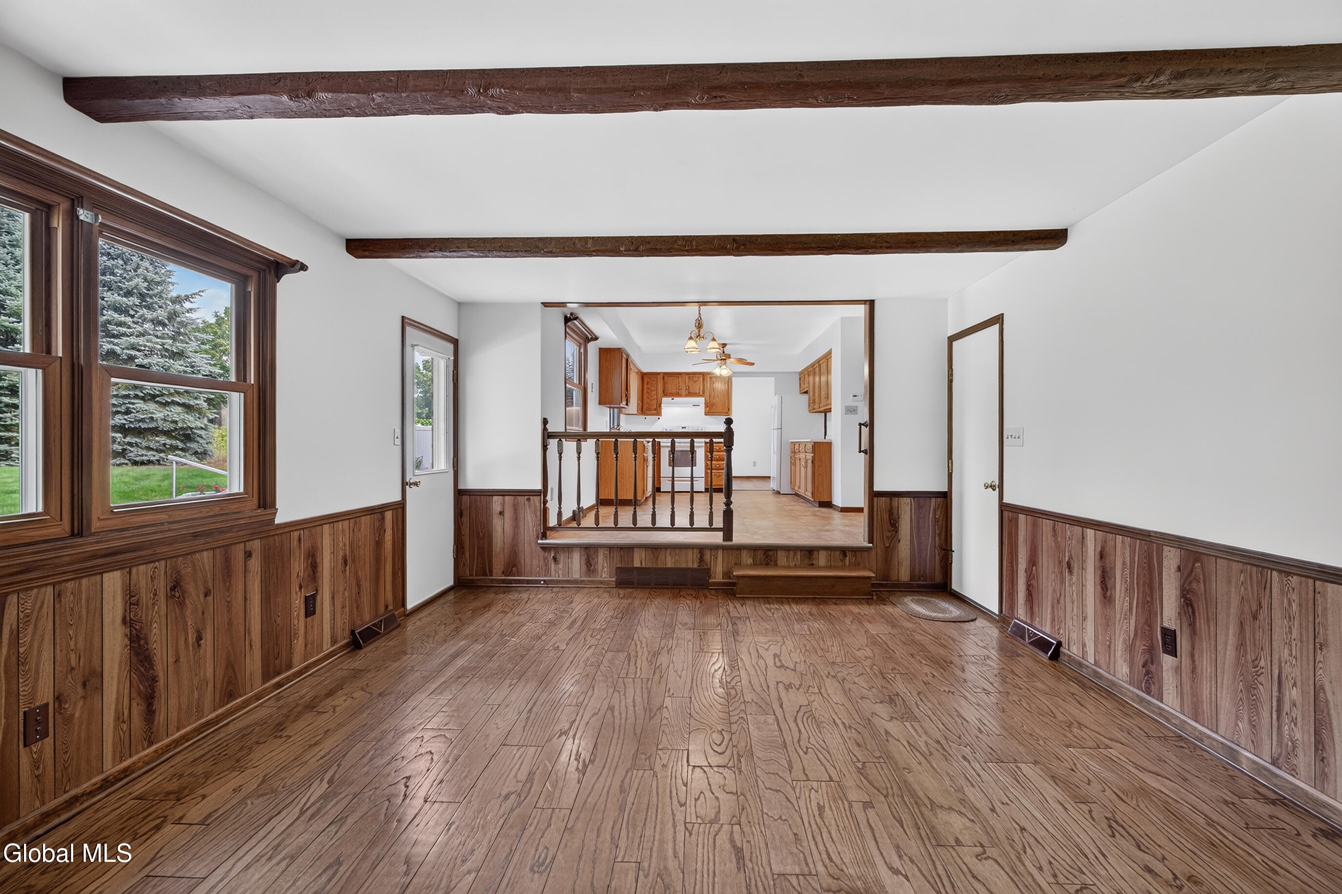 6 Durham Court Schenectady NY 12309