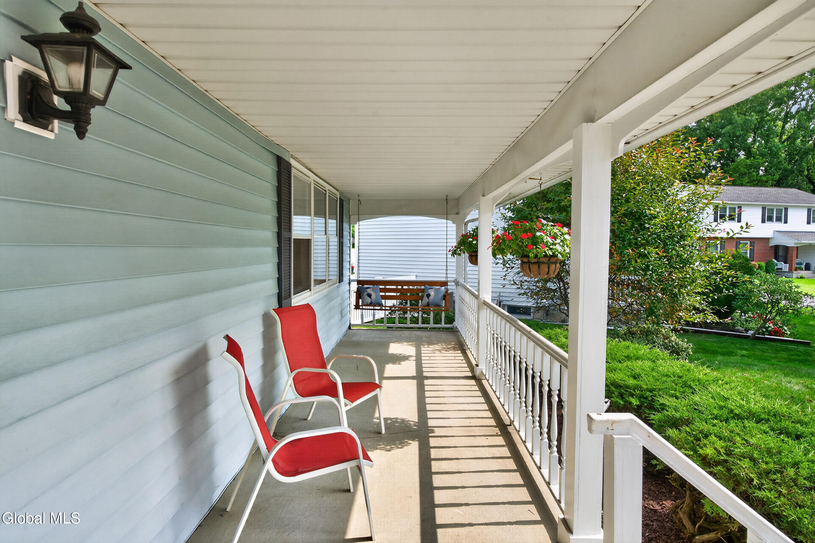6 Durham Court Schenectady NY 12309