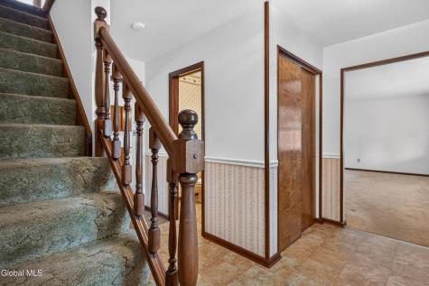 6 Durham Court Schenectady NY 12309