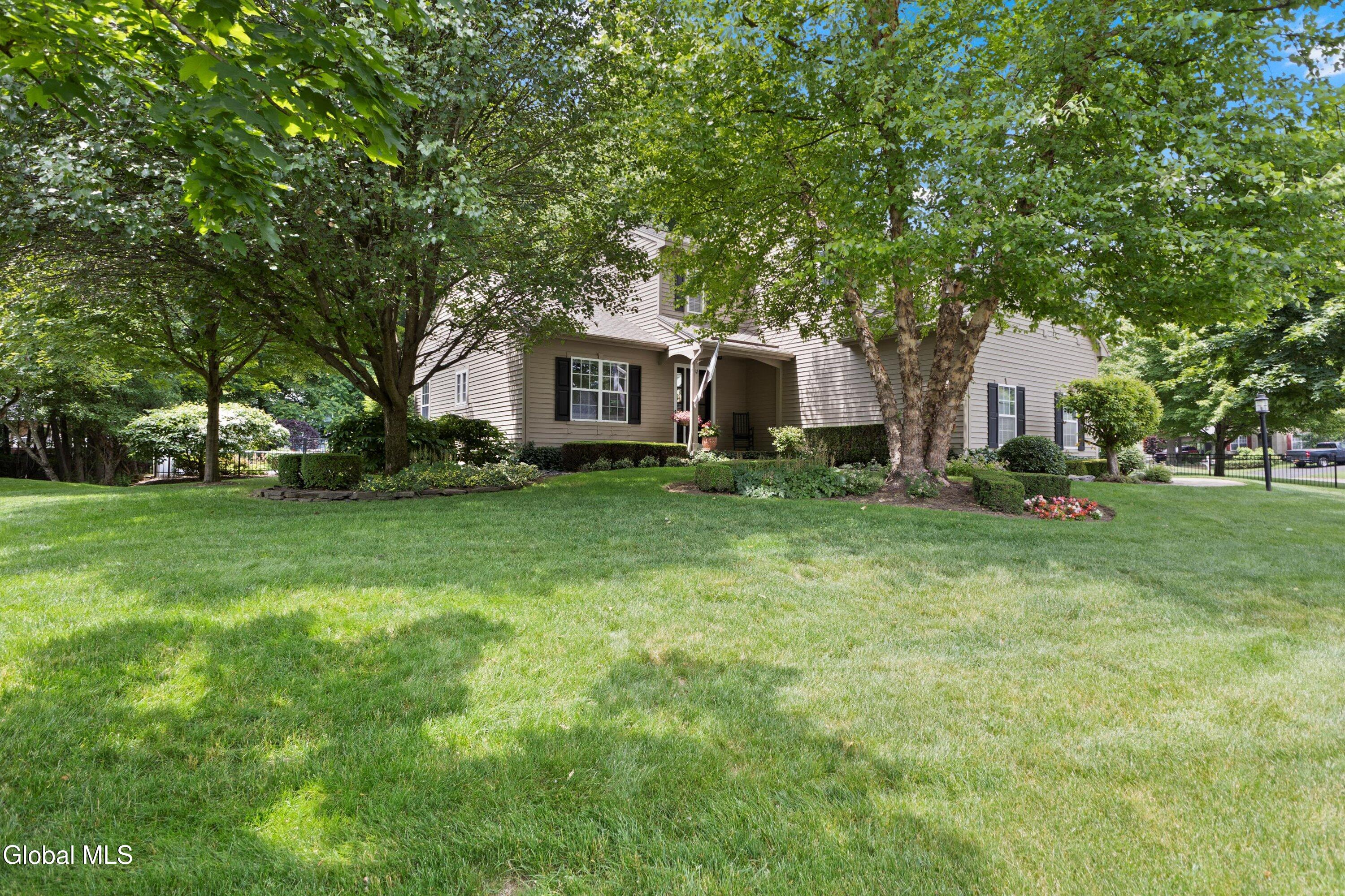 12 Commons Boulevard Halfmoon NY 12065