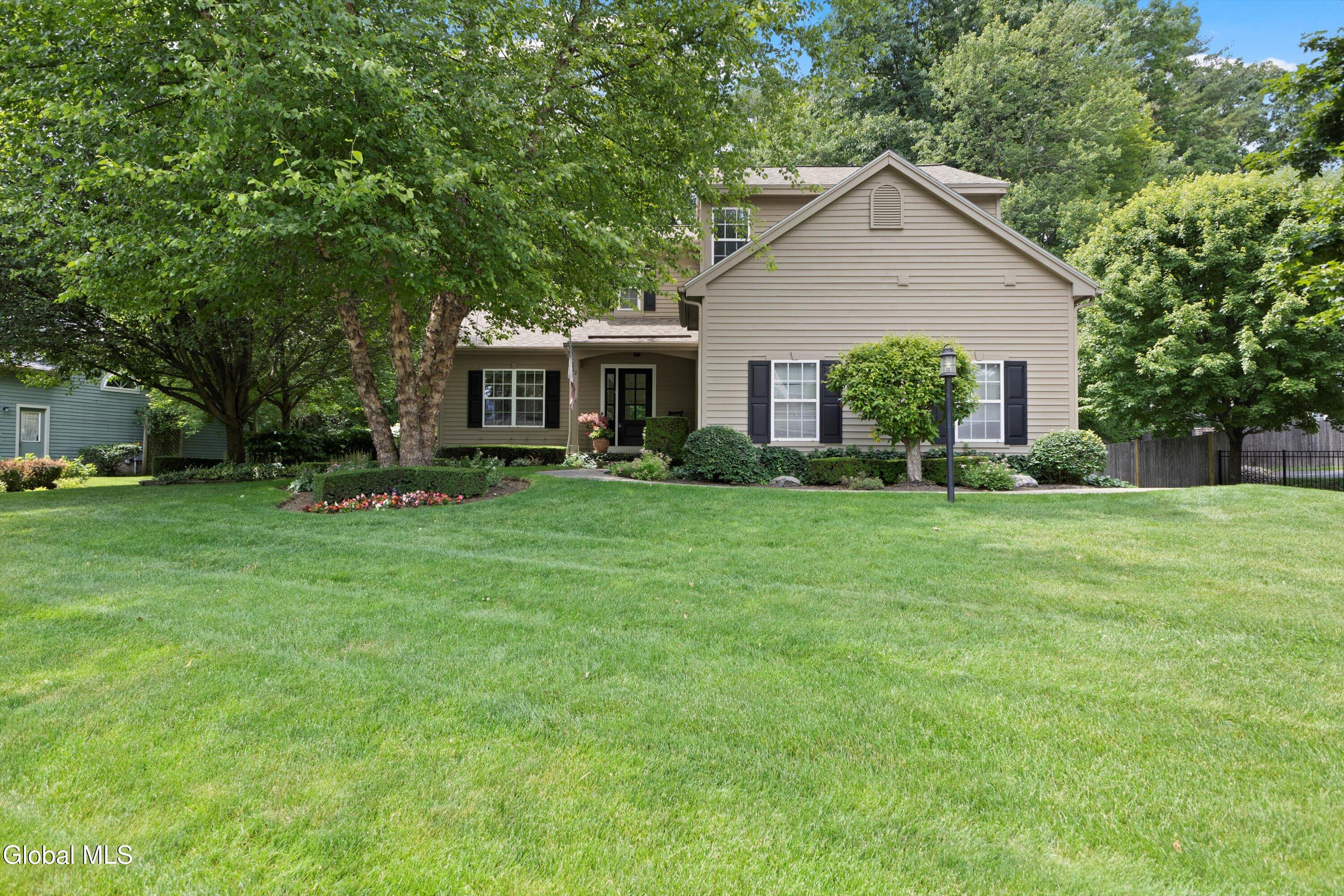 12 Commons Boulevard Halfmoon NY 12065