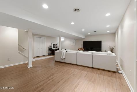 12 Commons Boulevard Halfmoon NY 12065