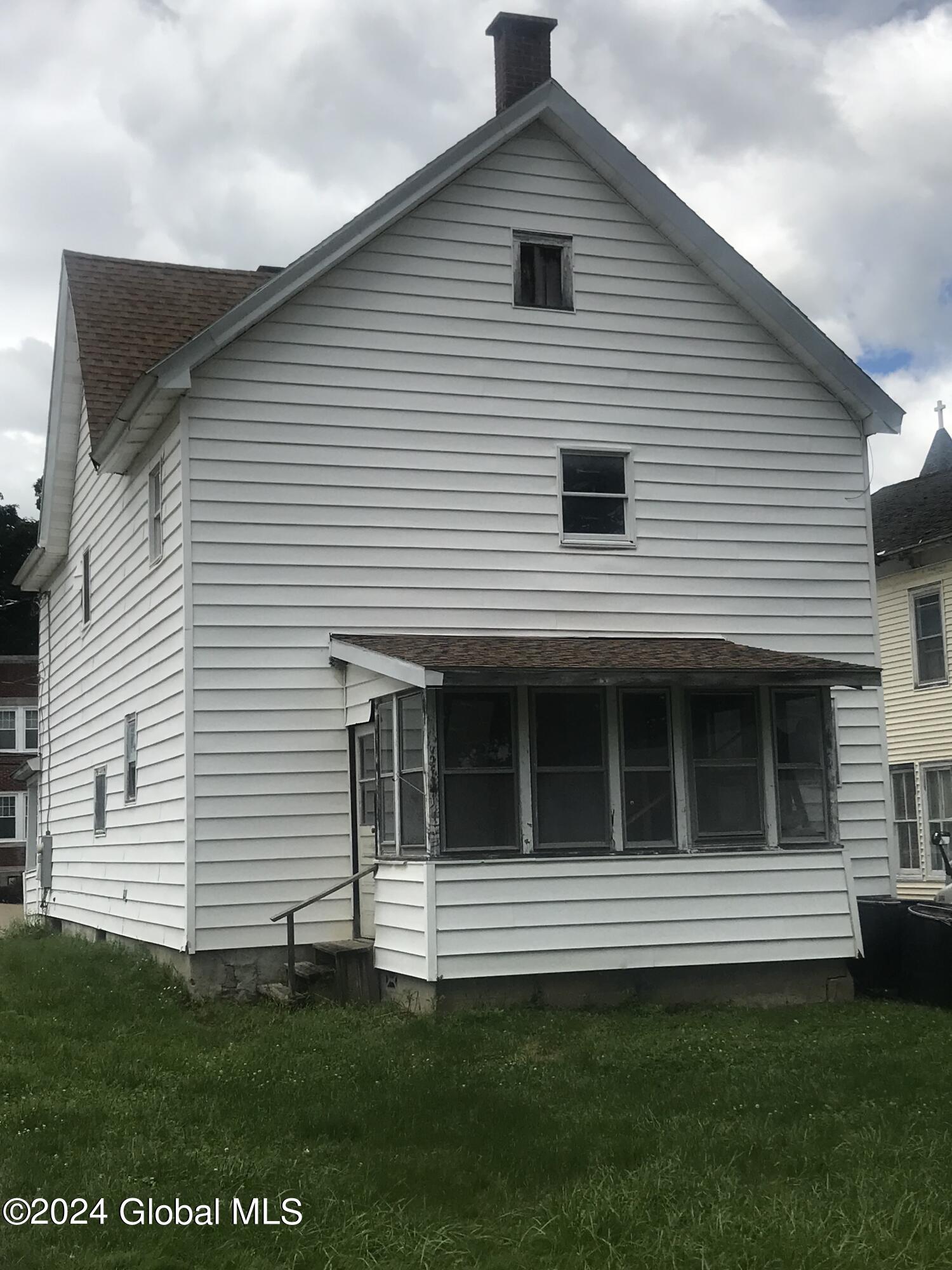 206 Glebe Street Johnstown NY 12095