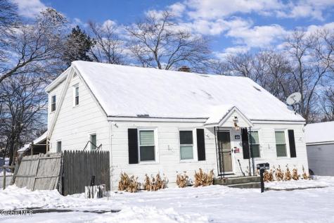 16 Rapple Drive Albany NY 12205