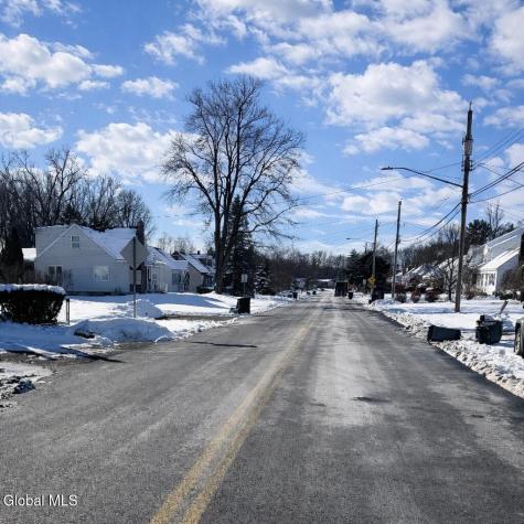 16 Rapple Drive Albany NY 12205