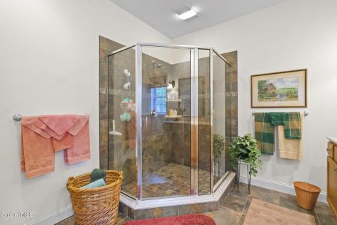 1032 Di Bella Drive Schenectady NY 12303