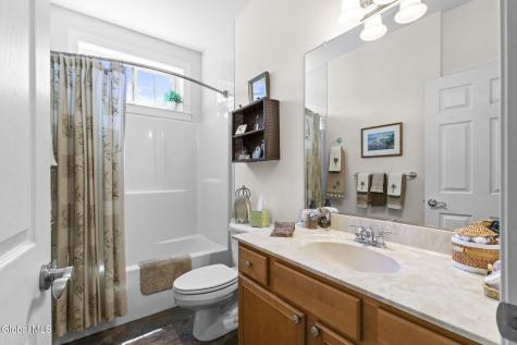 1032 Di Bella Drive Schenectady NY 12303