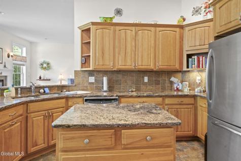1032 Di Bella Drive Schenectady NY 12303