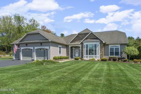 1032 Di Bella Drive Schenectady NY 12303