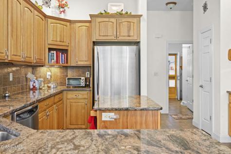 1032 Di Bella Drive Schenectady NY 12303