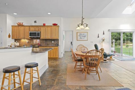 1032 Di Bella Drive Schenectady NY 12303