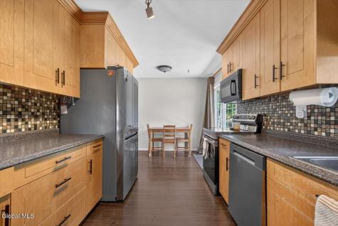 17 Pheasant Court Wynantskill NY 12198