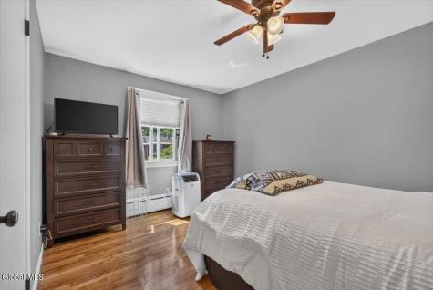 17 Pheasant Court Wynantskill NY 12198
