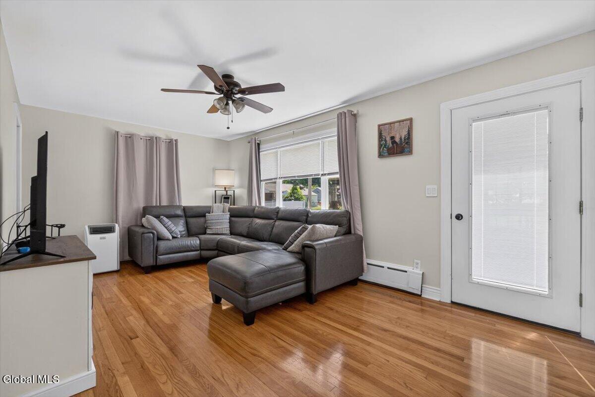 17 Pheasant Court Wynantskill NY 12198